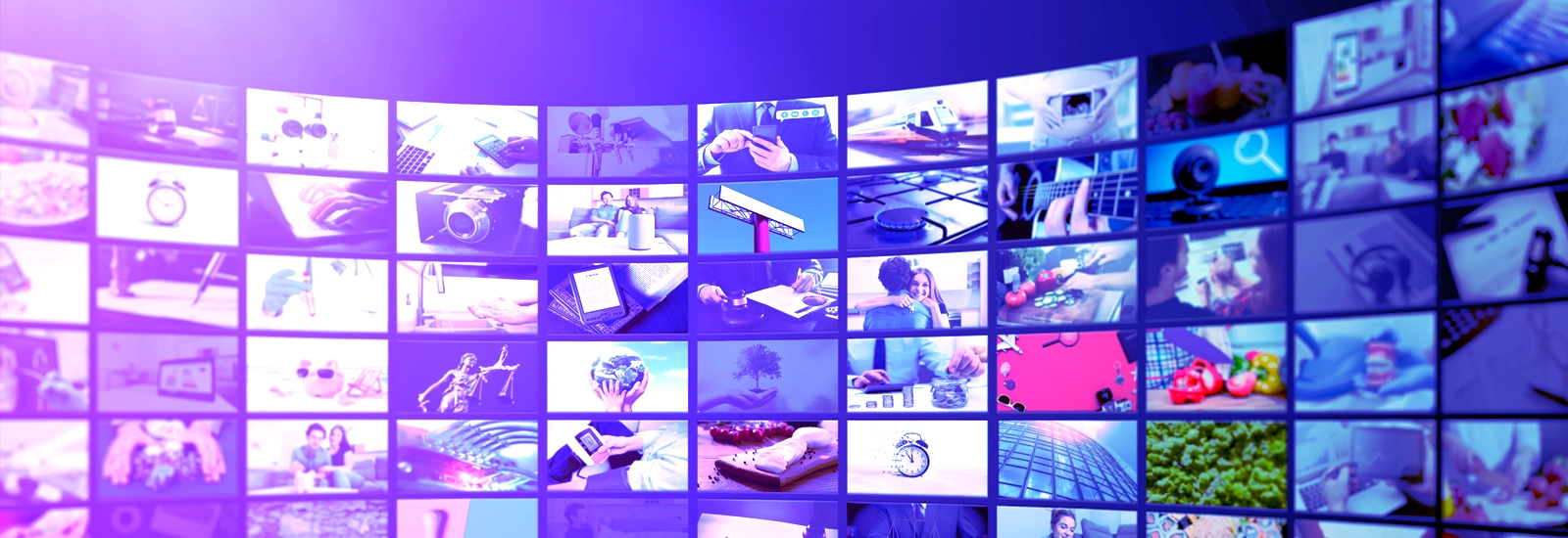 Wall of screens with ads